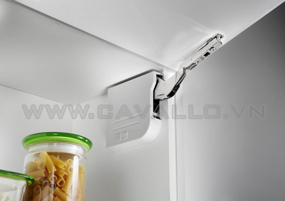 Siêu tiện dụng với tay nâng tủ bếp FGV cho căn bếp gia đình
